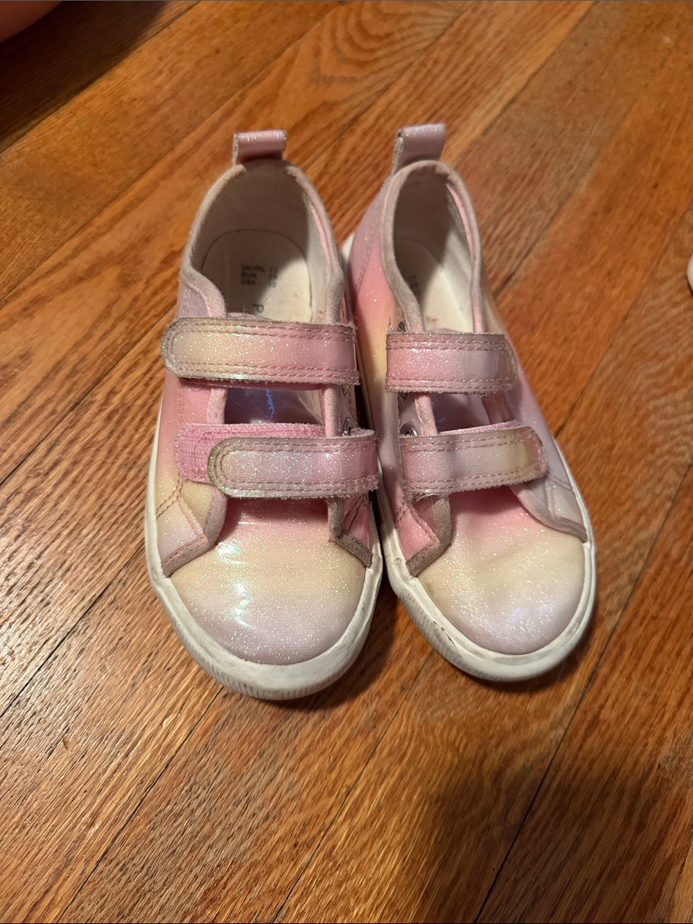 Little girls shoes